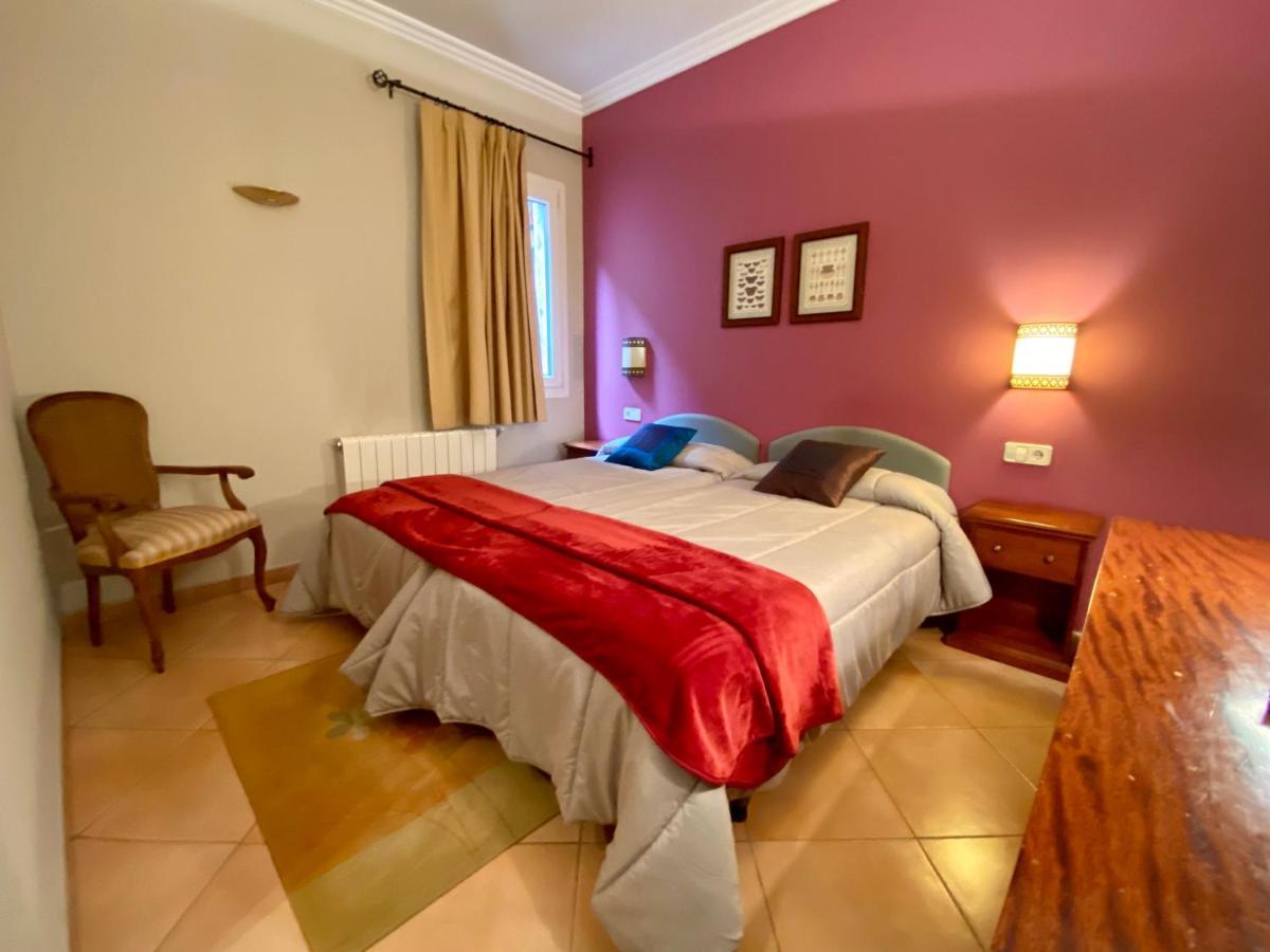 Hostal Bonavista Cervera  Dış mekan fotoğraf