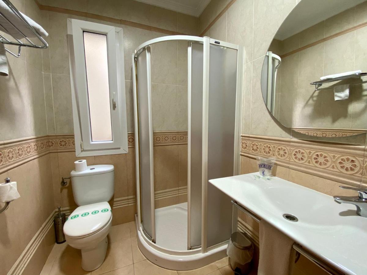 Hostal Bonavista Cervera  Dış mekan fotoğraf