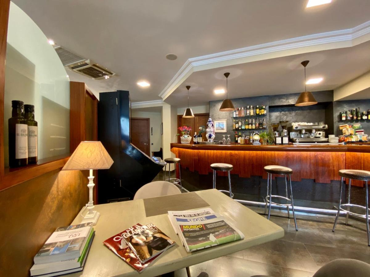 Hostal Bonavista Cervera  Dış mekan fotoğraf