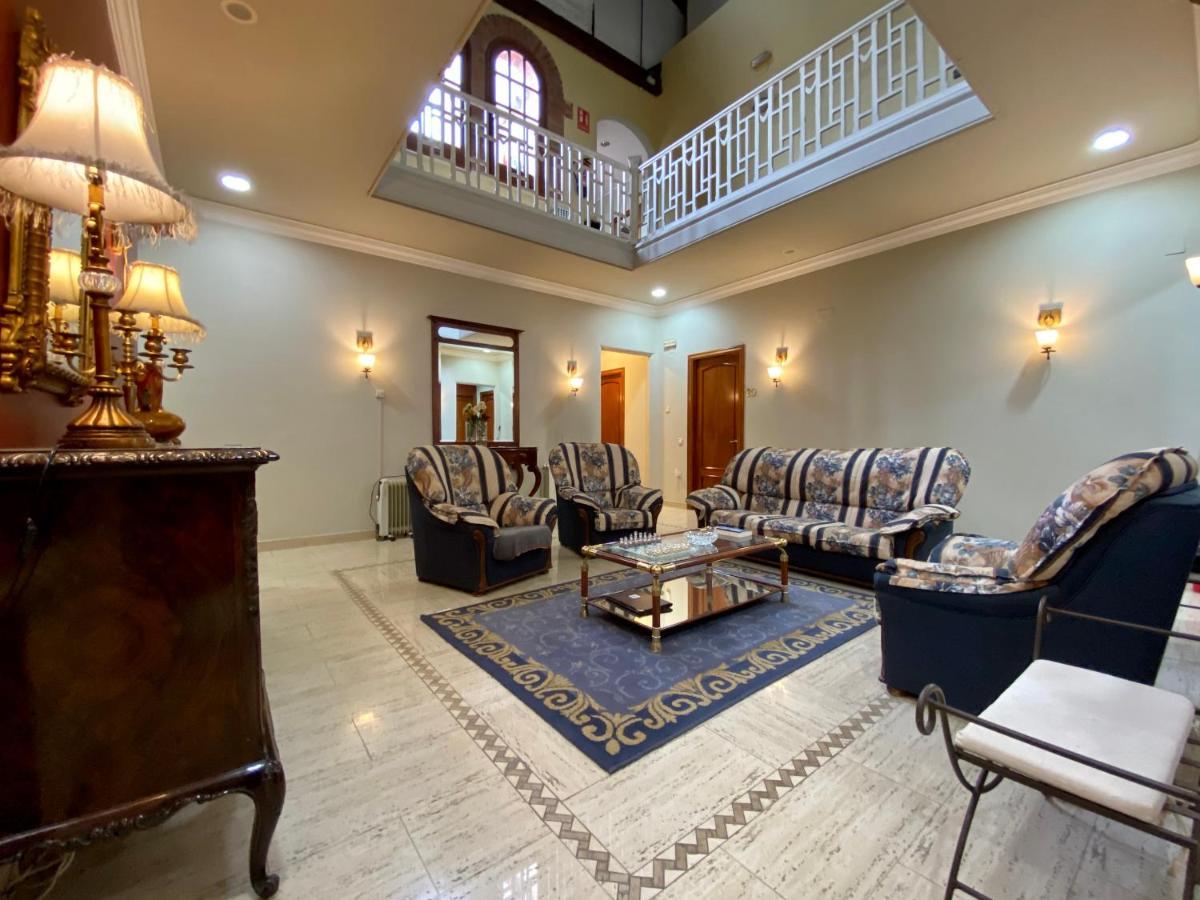 Hostal Bonavista Cervera  Dış mekan fotoğraf