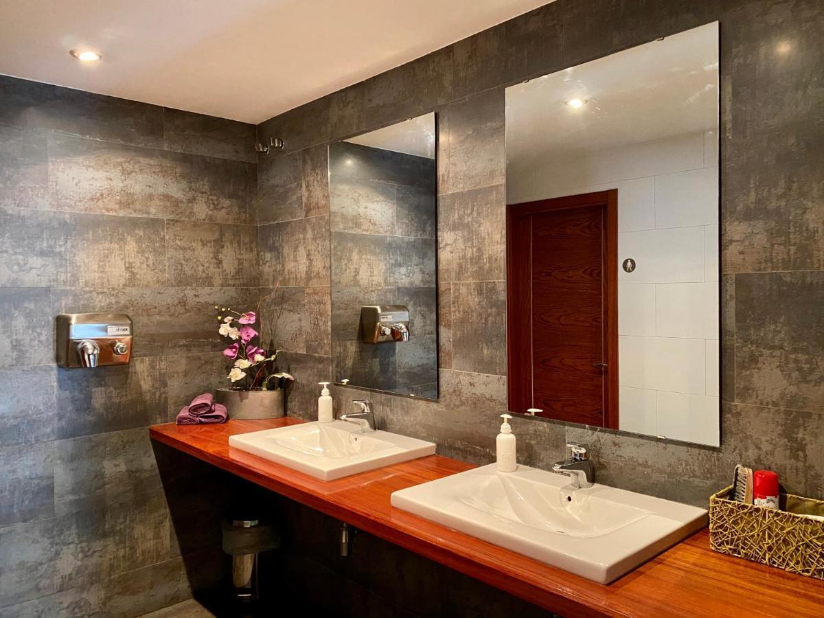 Hostal Bonavista Cervera  Dış mekan fotoğraf